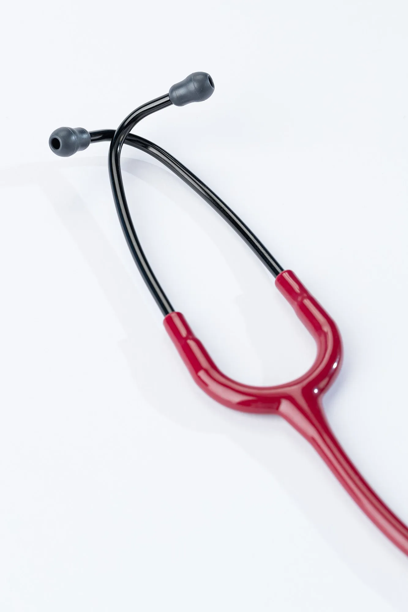 3M™ Littmann®  Classic III™ Monitoring Stethoscope, Black-Finish Chest-piece, Burgundy Tube, 27 inch, 5868