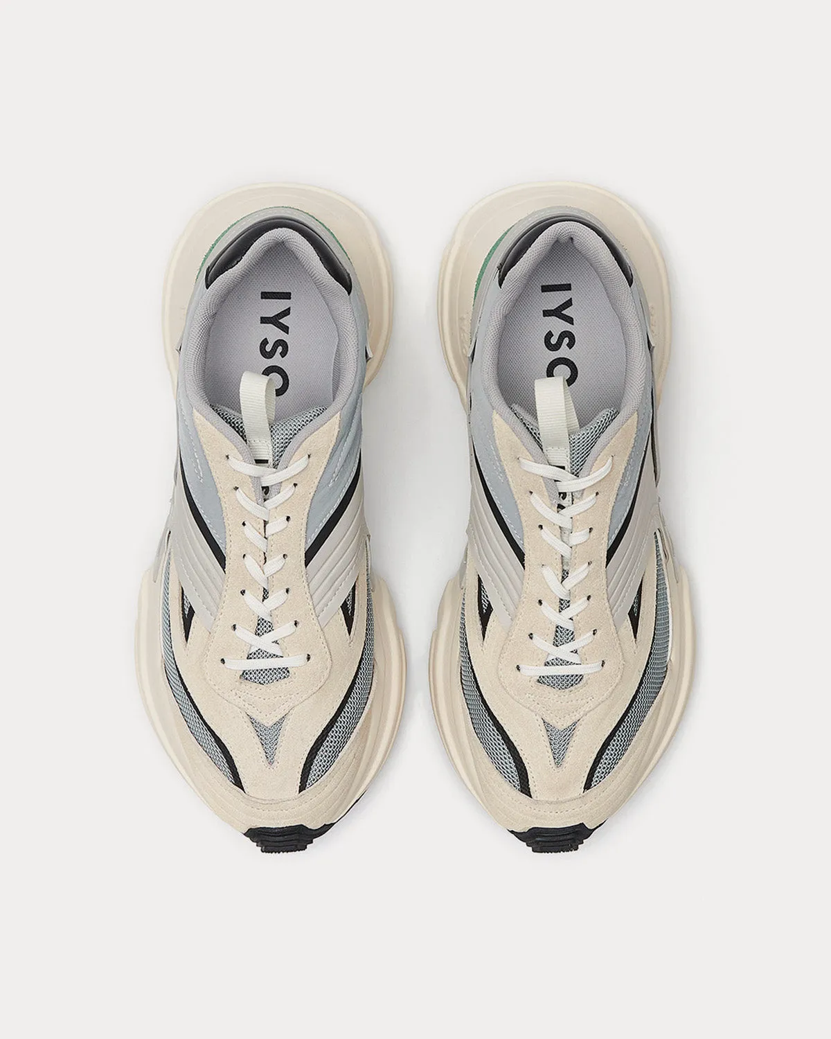 Acumik Bay Low Top Sneakers