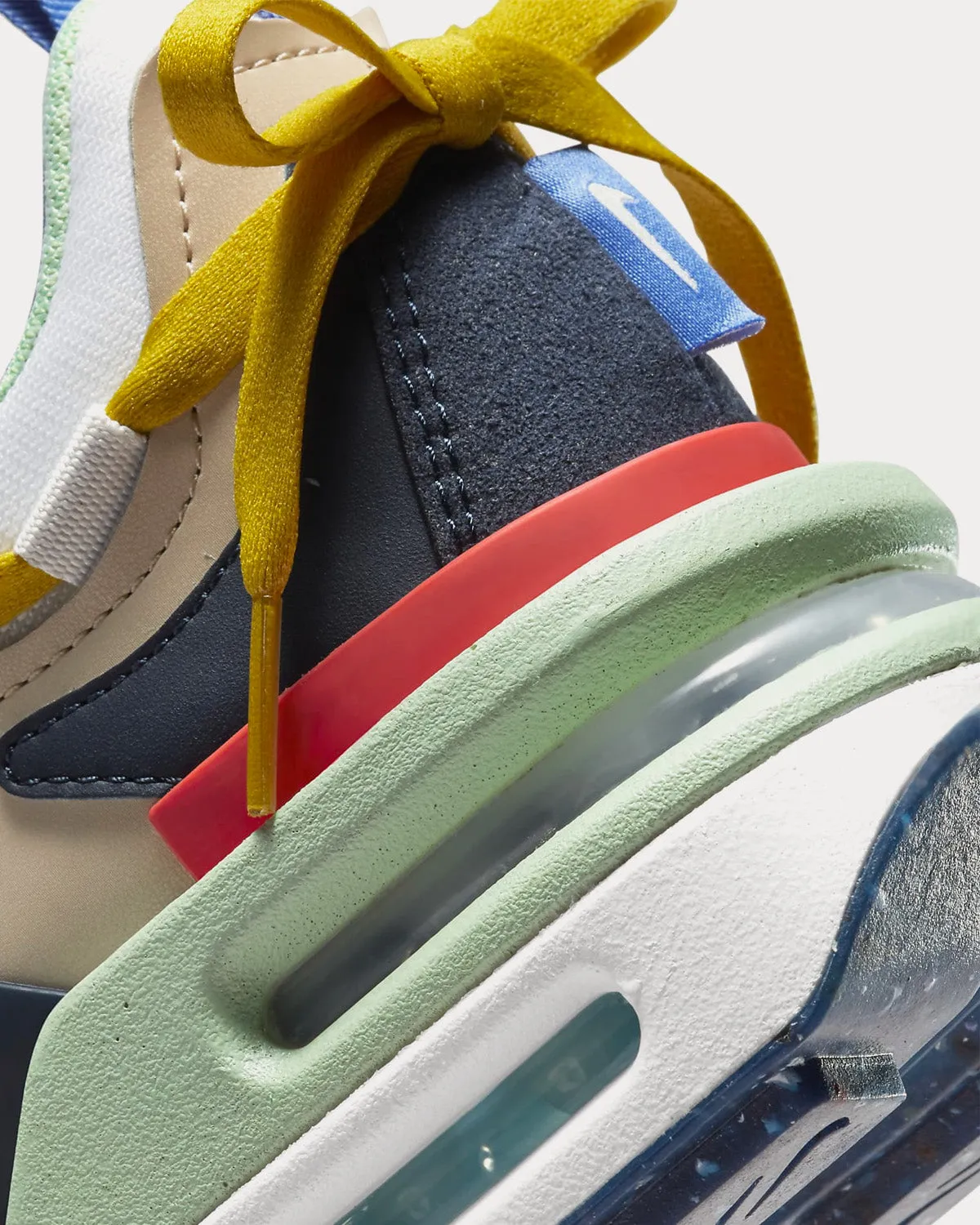 Air Max Furyosa Rattan / Obsidian / Pistachio Frost / Summit White Low Top Sneakers