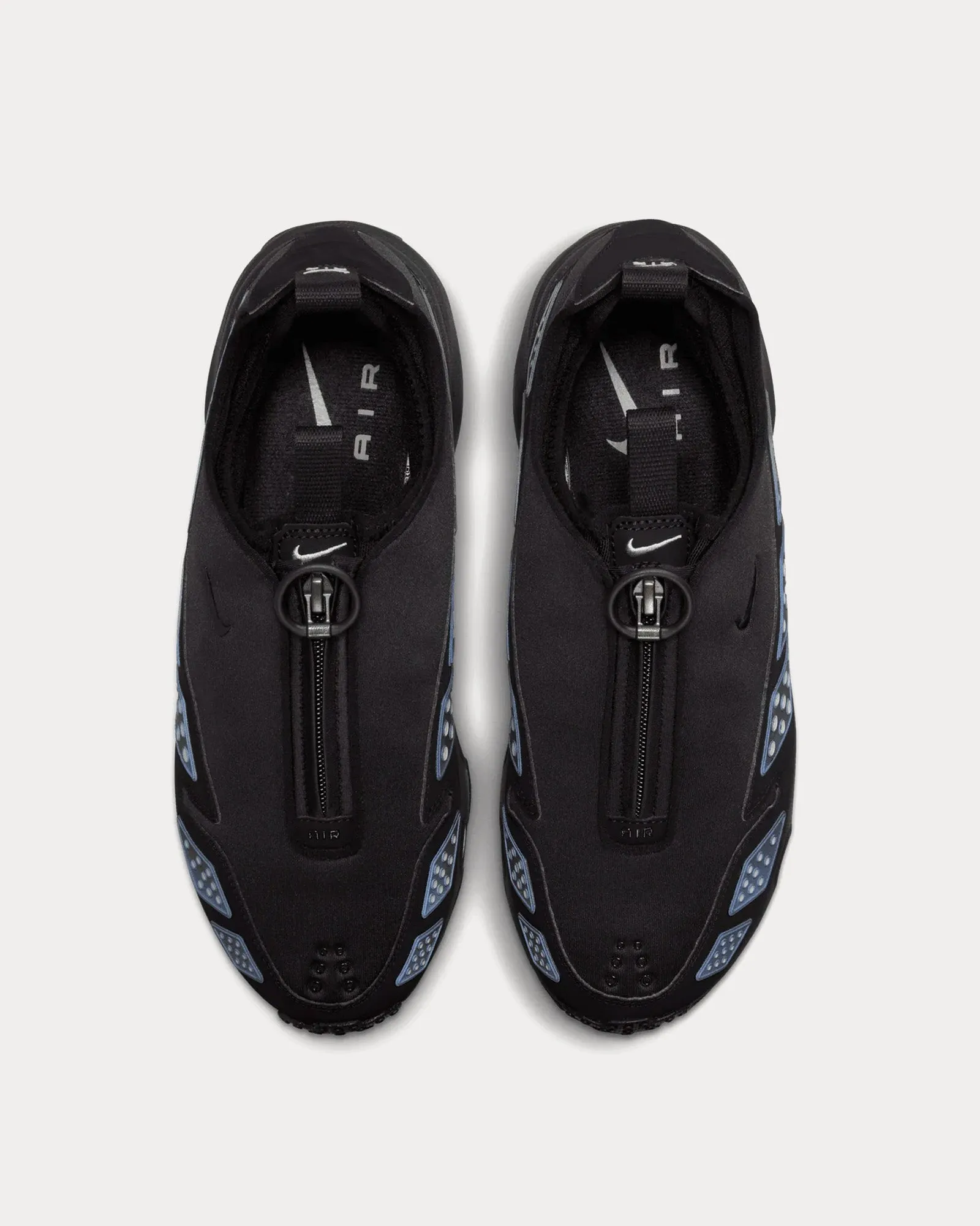 Air Max SNDR Black / Silver Low Top Sneaker