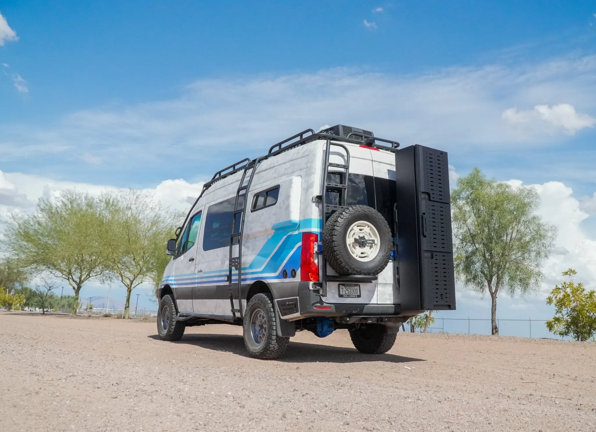 Alpine Box (Ski, Snowboards, & Golf)