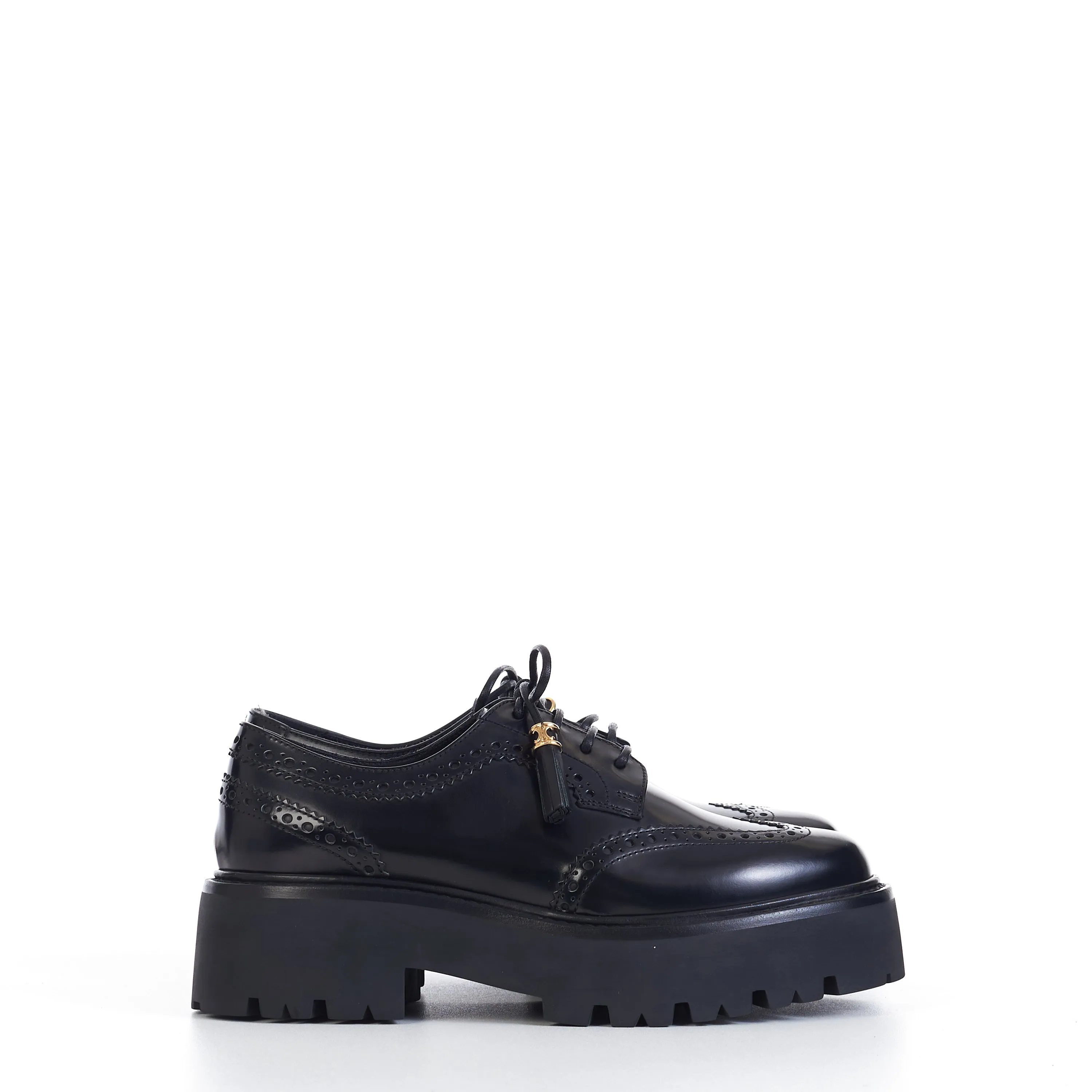 Bulky Brogue Derby In Black Polished Bull Leather