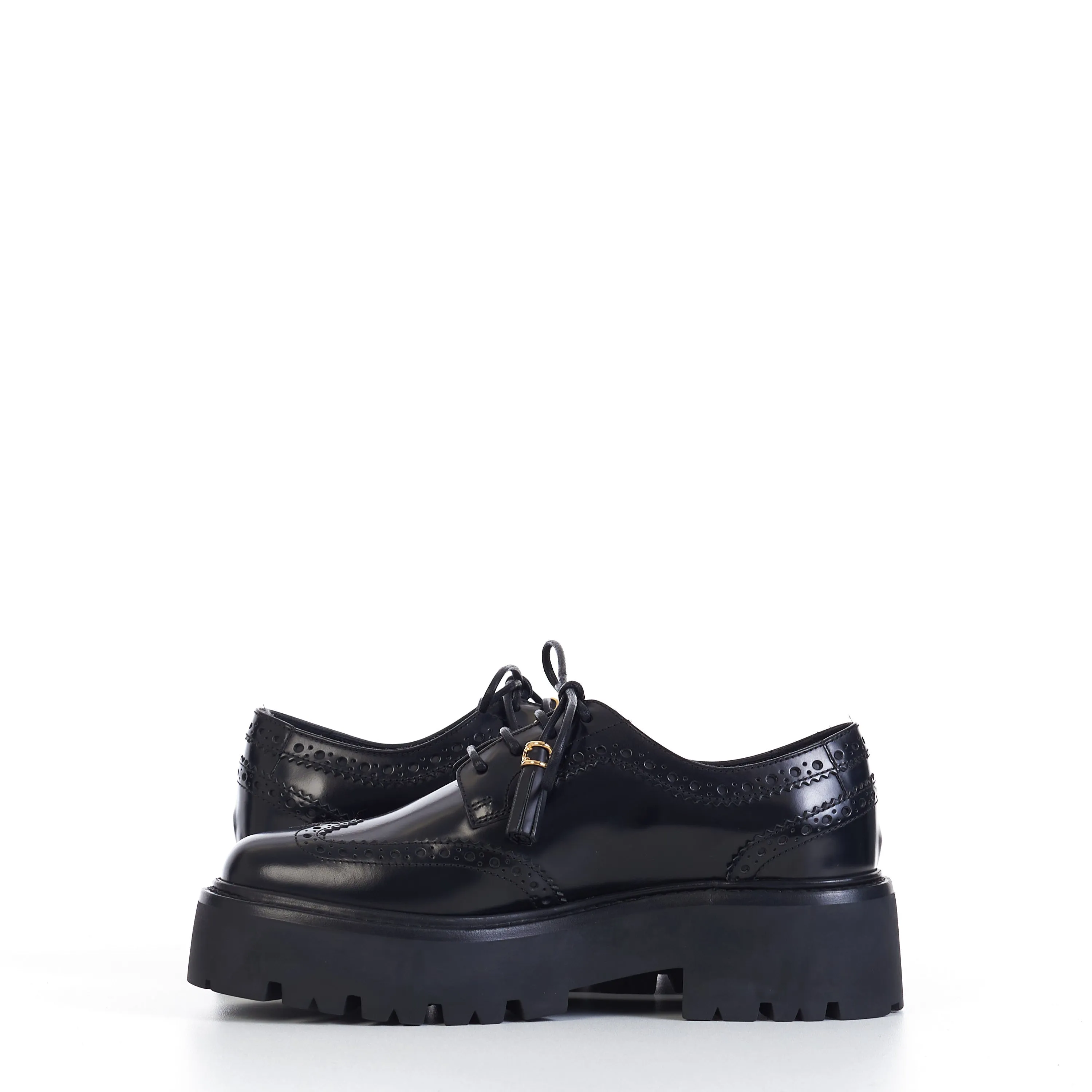 Bulky Brogue Derby In Black Polished Bull Leather