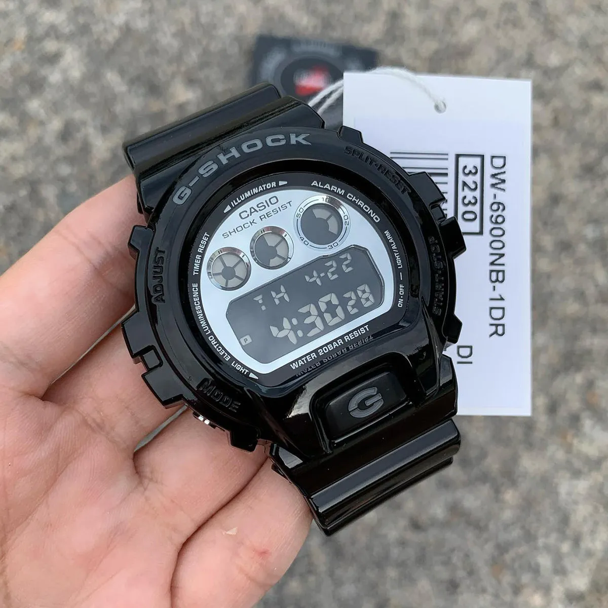 Casio - G-Shock - DW-6900NB-1DR