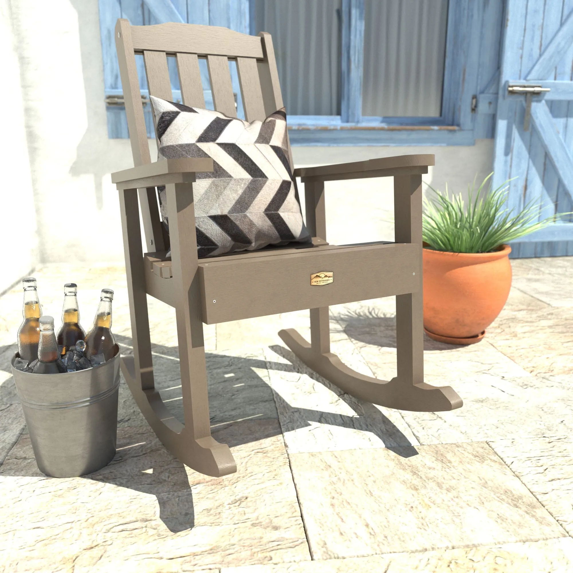 Essential Country Rocking Chair