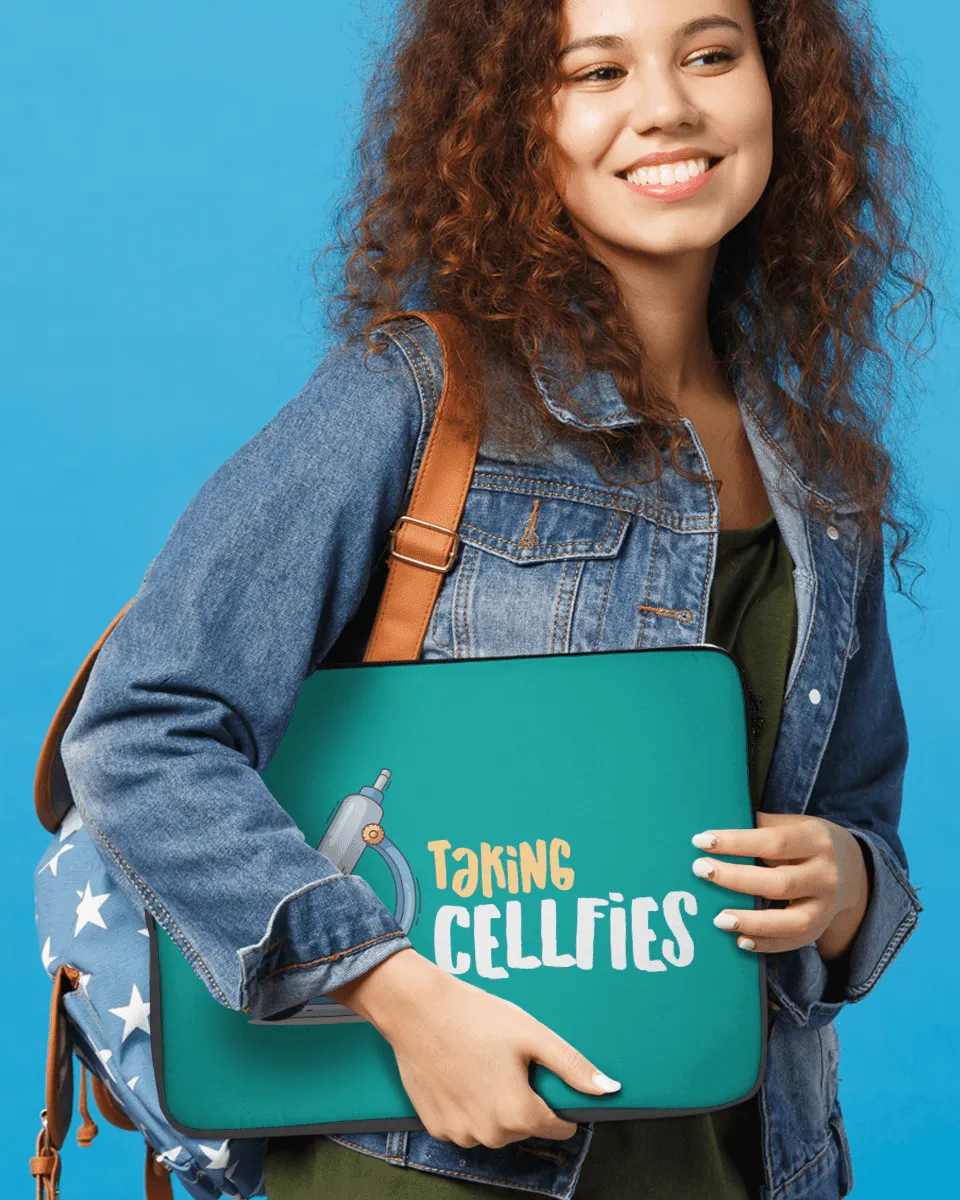 Laptop Sleeve with Tagline Taking Celfies