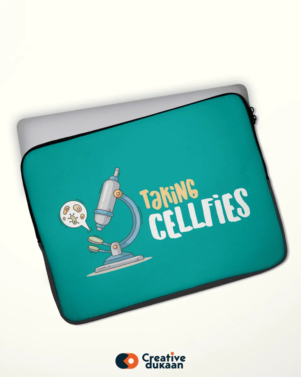 Laptop Sleeve with Tagline Taking Celfies