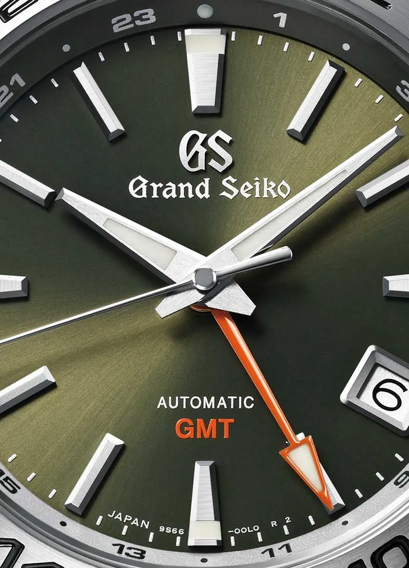 Sport Collection Calibre 9S66 Automatic GMT SBGM247