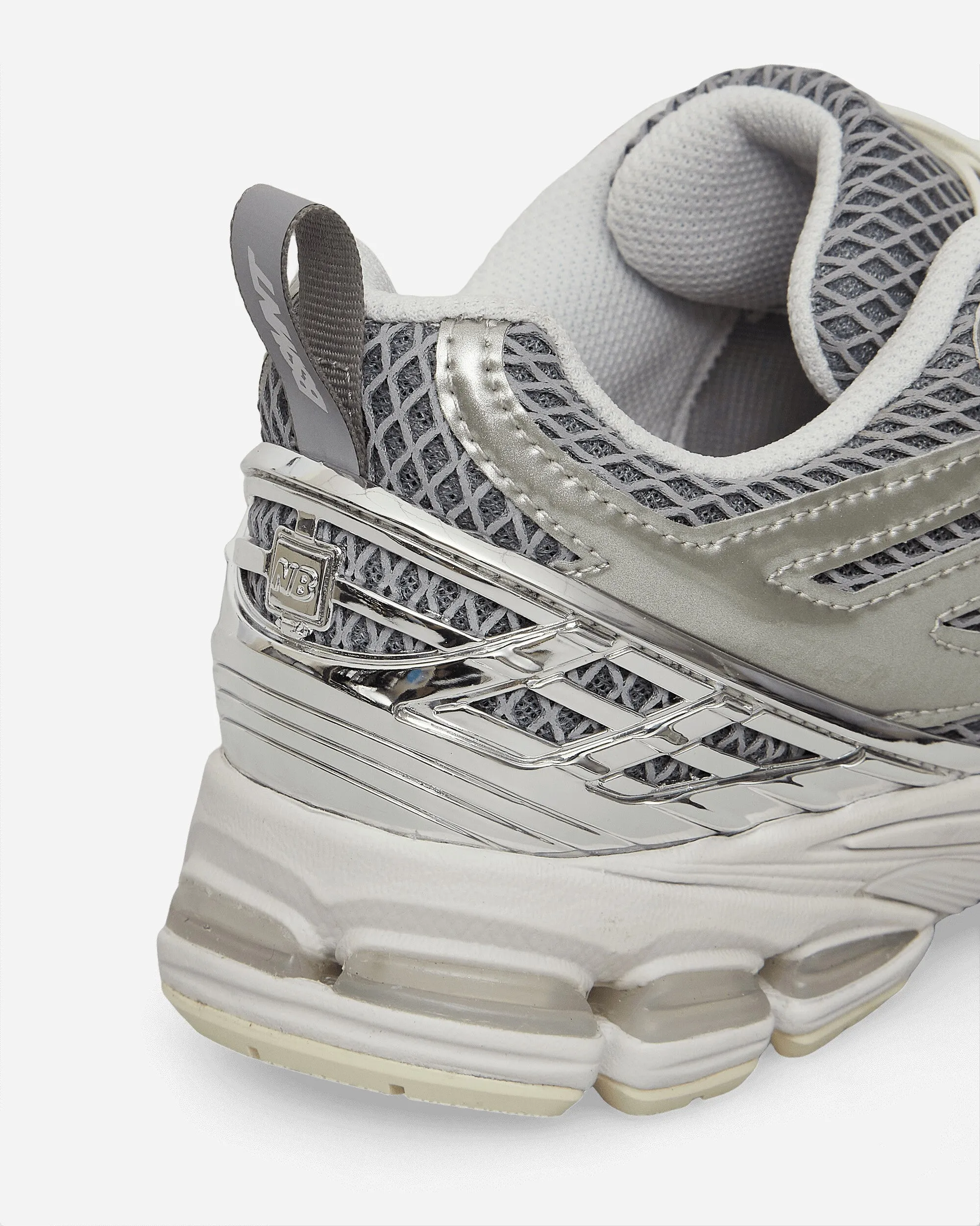 The Basement 1906R Sneakers Silver